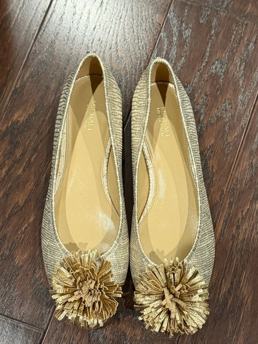 Michael Kors Woman's Lolita Ballet Flat Metallic Leather Pale Gold Size 8.5 M